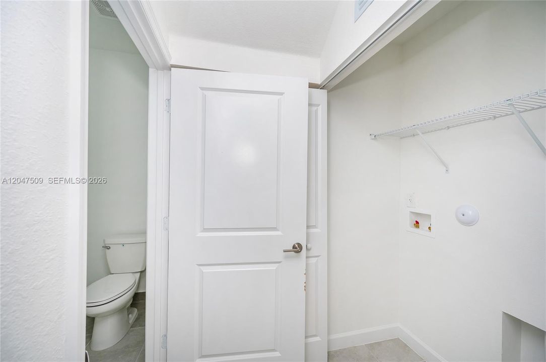 В аренду: $3,100 (4 спален, 2 ванн, 0 Квадратных фут)