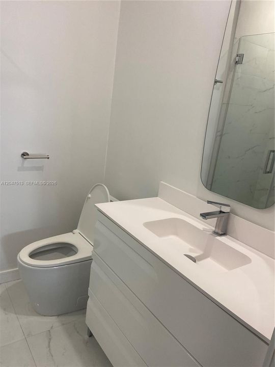 For Rent: $2,500 (1 beds, 1 baths, 511 Square Feet)
