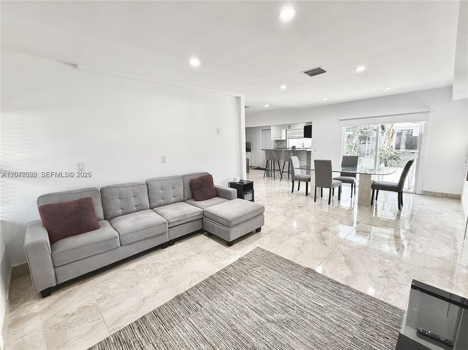 En Renta: $6,500 (4 camas, 5 baños, 0 Pies cuadrados)