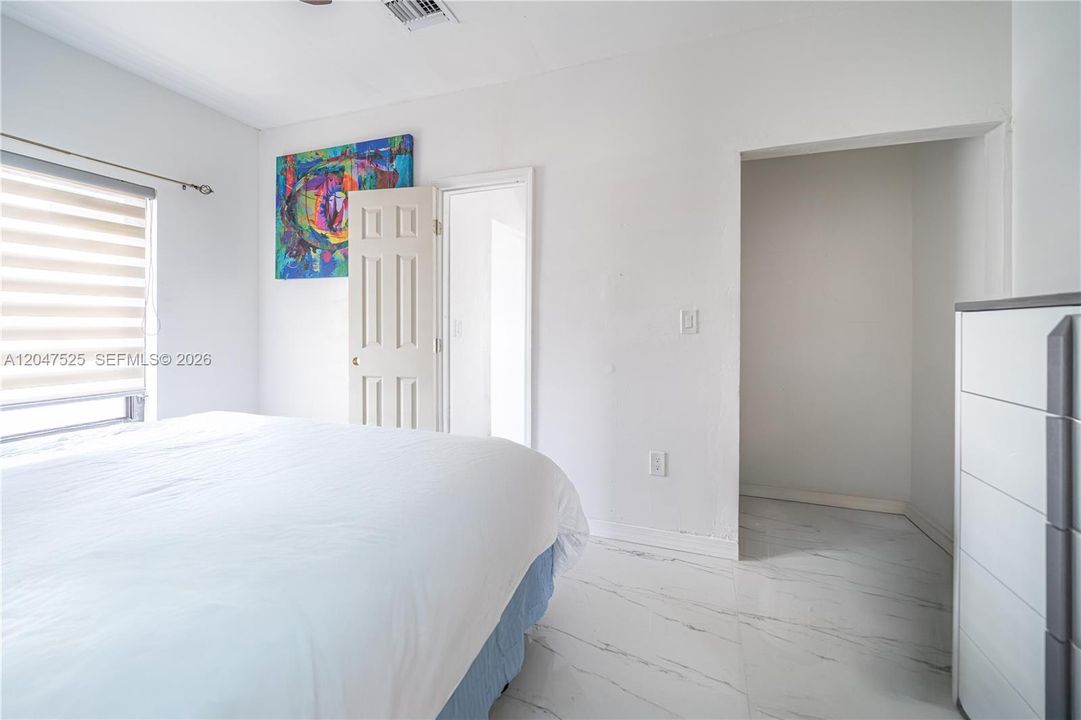 For Sale: $1,850,000 (9 beds, 6 baths, 0 Square Feet)
