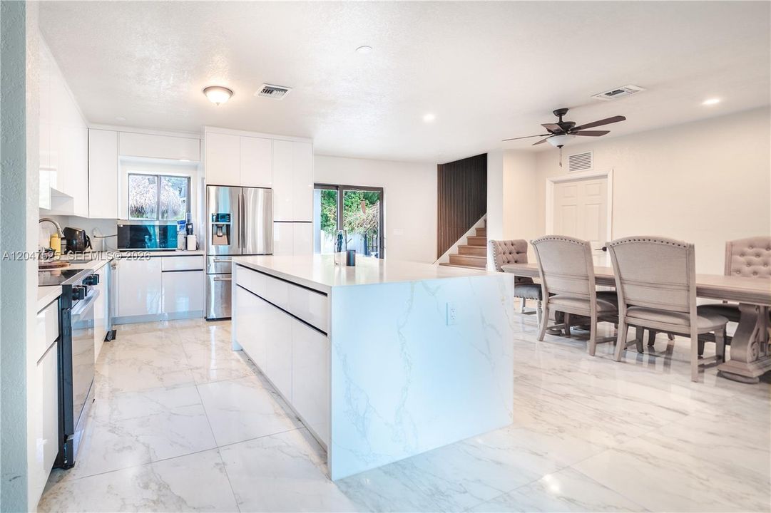 For Sale: $1,850,000 (9 beds, 6 baths, 0 Square Feet)