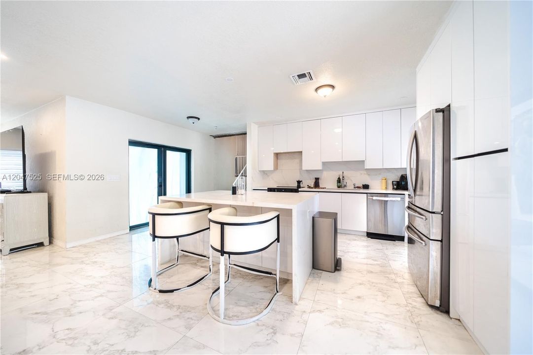 For Sale: $1,850,000 (9 beds, 6 baths, 0 Square Feet)