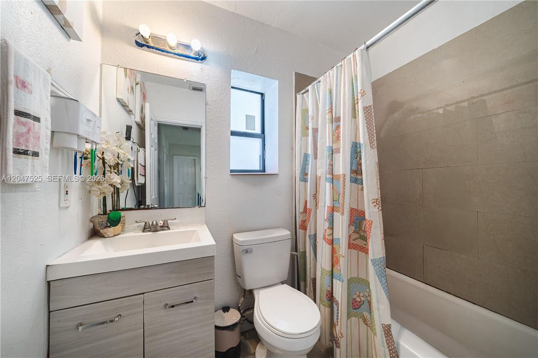 For Sale: $1,850,000 (9 beds, 6 baths, 0 Square Feet)