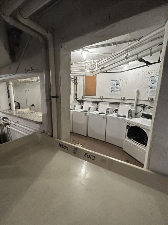 En Renta: $1,600 (0 camas, 0 baños, 25163 Pies cuadrados)