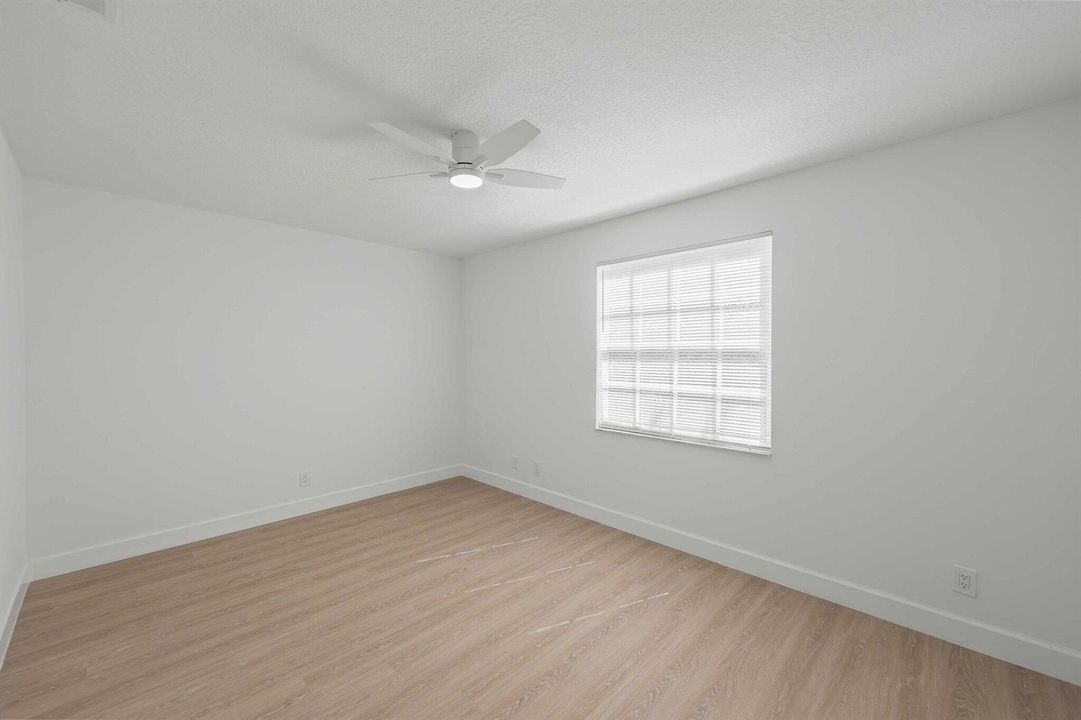 11614 NW 2nd Dr - 51.jpg-SMALL