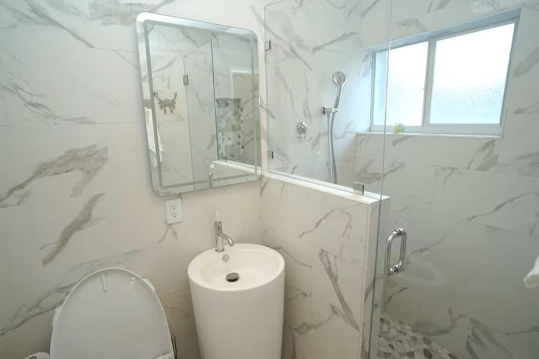 Bathroom III