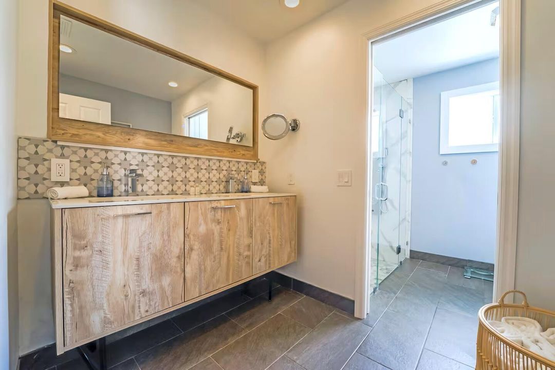 Master Bath Vanity