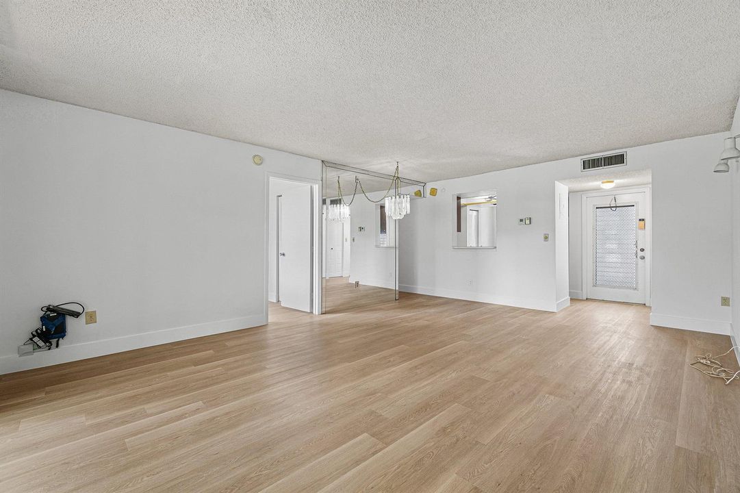 007-7380Northwest18thStreet-108-Margate-