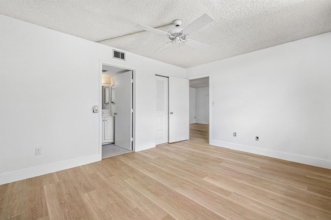 020-7380Northwest18thStreet-108-Margate-