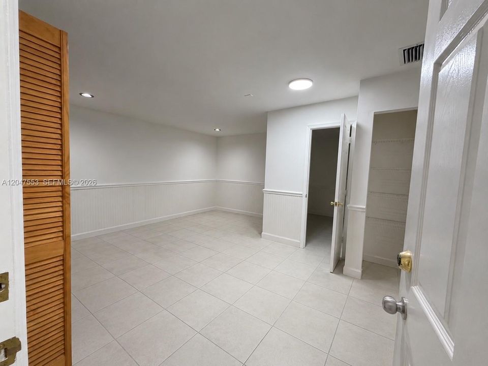 2 Master Bedroom
