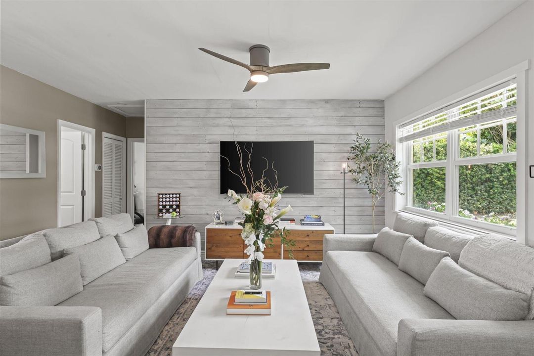 2205 West Pineridge Court - 46.jpg-SMALL