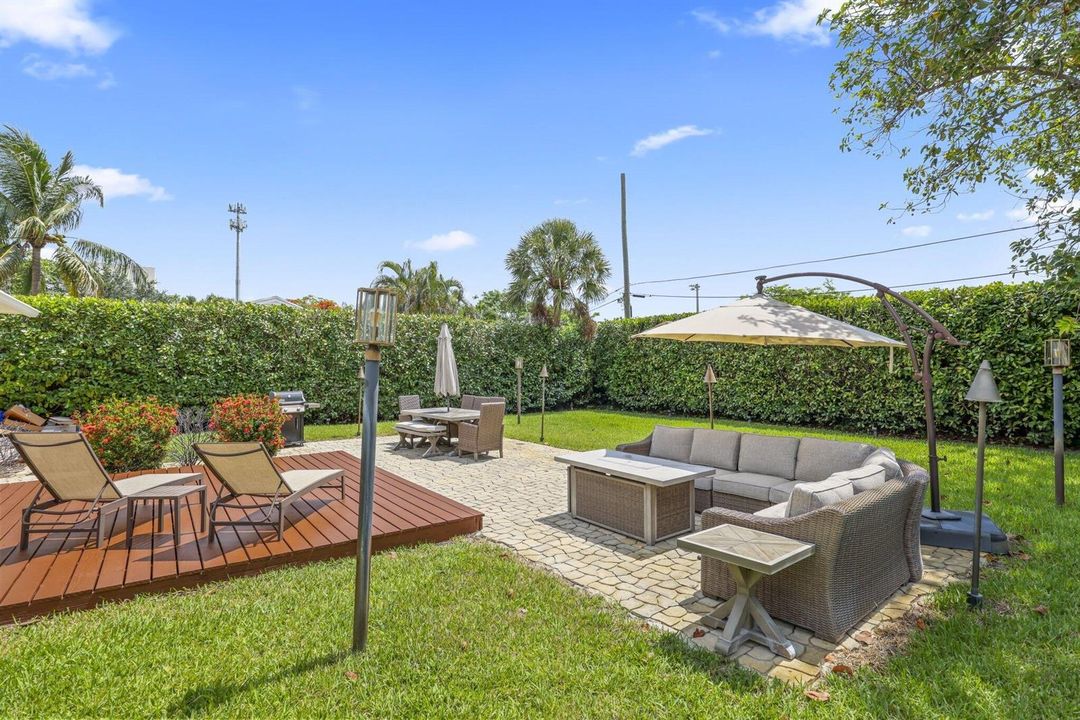 2205 West Pineridge Court - 83.jpg-SMALL