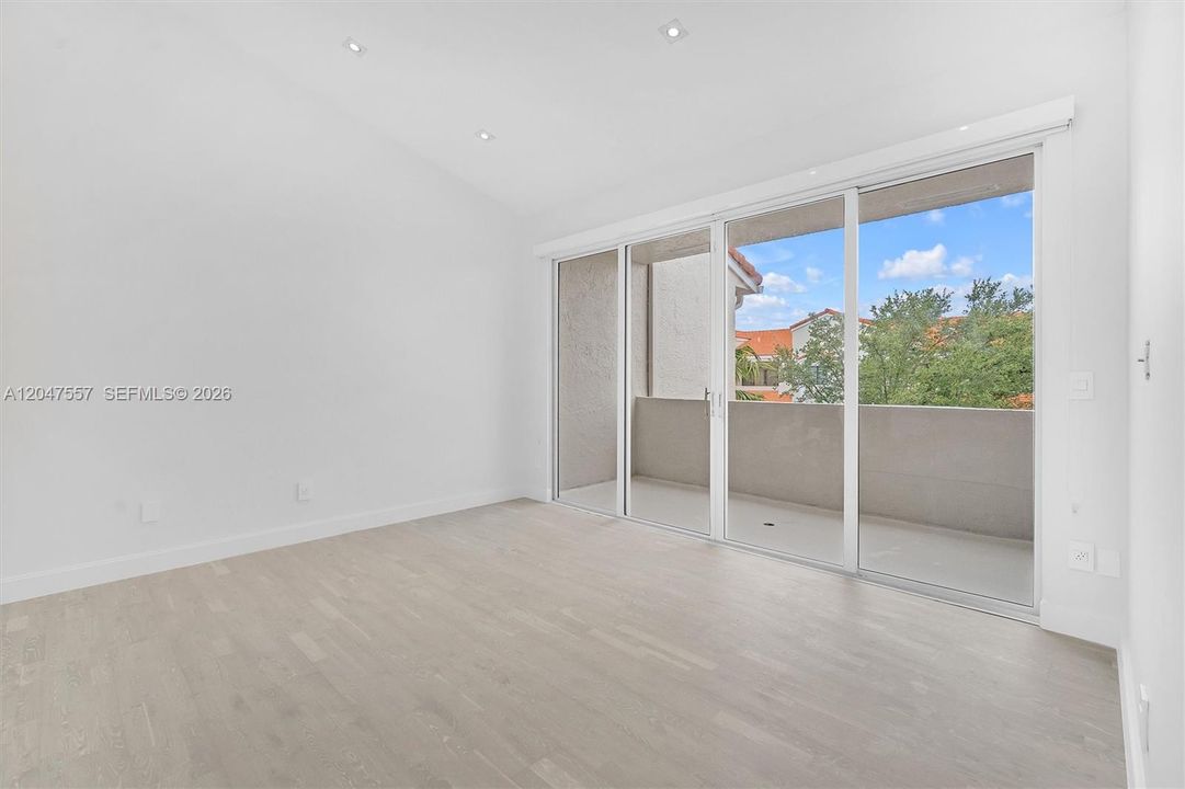 Fourth floor bedroom