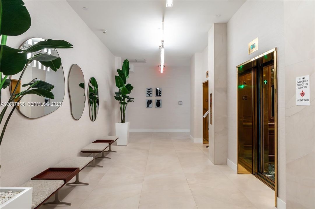 For Rent: $4,200 (2 beds, 2 baths, 1310 Square Feet)