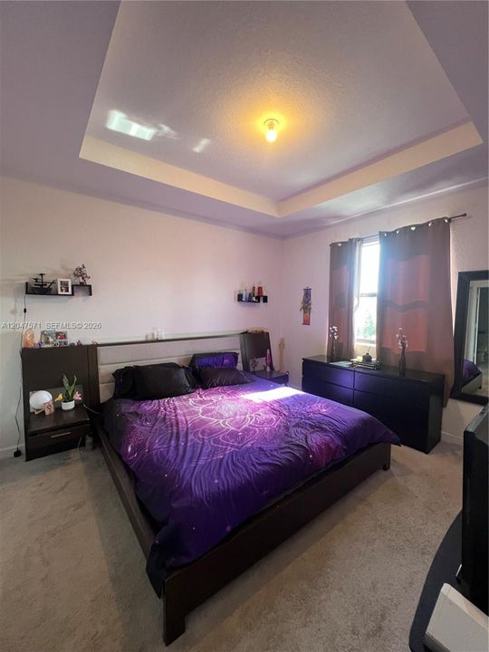 For Sale: $525,000 (4 beds, 2 baths, 1773 Square Feet)