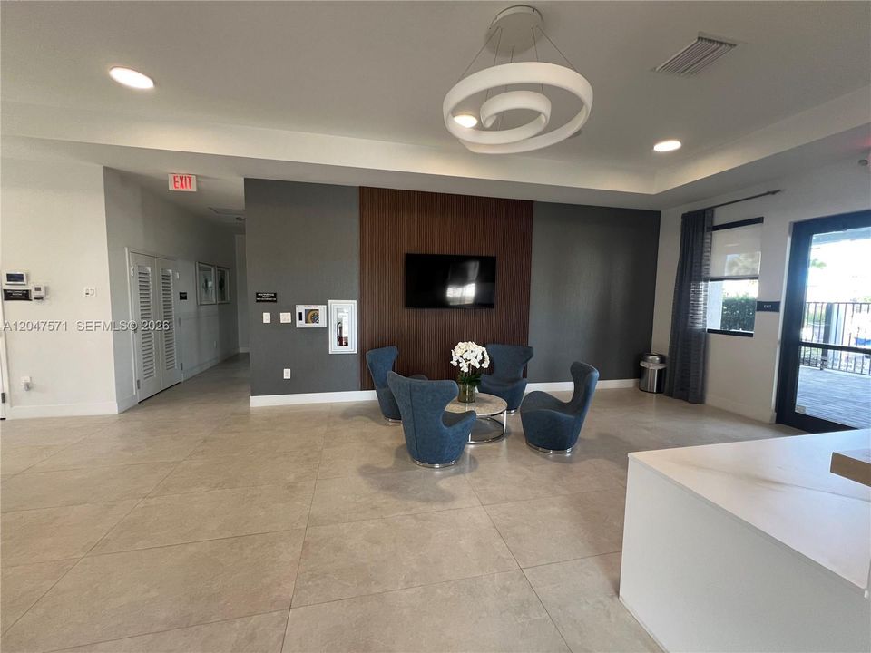 For Sale: $525,000 (4 beds, 2 baths, 1773 Square Feet)