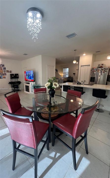 For Sale: $525,000 (4 beds, 2 baths, 1773 Square Feet)