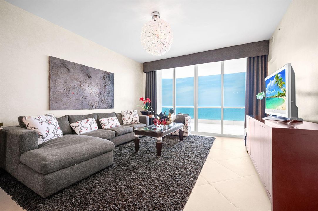 9-web-or-mls-16051-collins-ave-1902