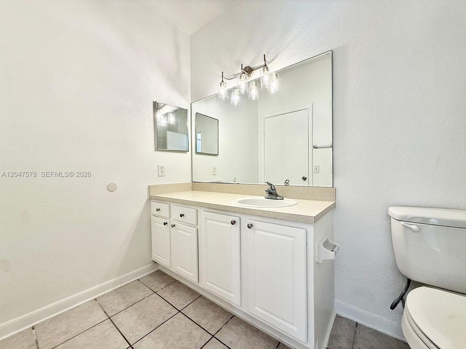 En Venta: $214,500 (1 camas, 1 baños, 628 Pies cuadrados)