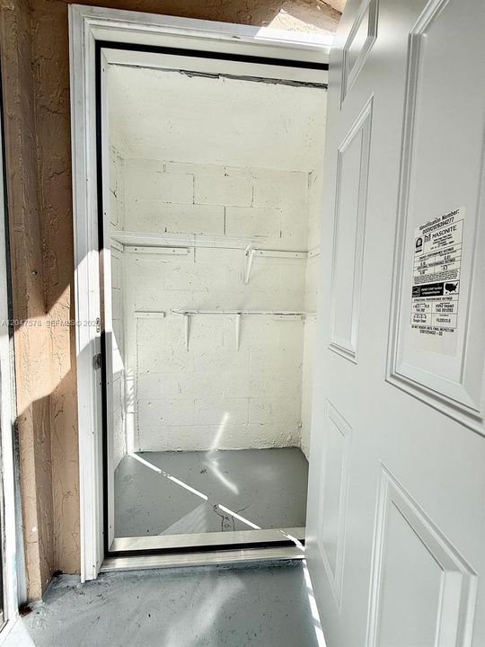 En Venta: $214,500 (1 camas, 1 baños, 628 Pies cuadrados)