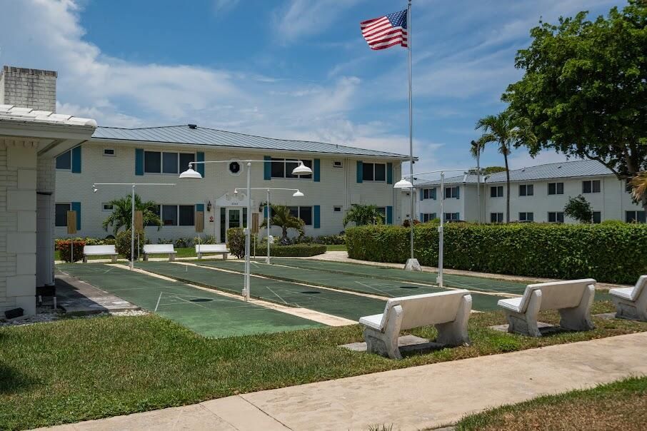 shuffleboard