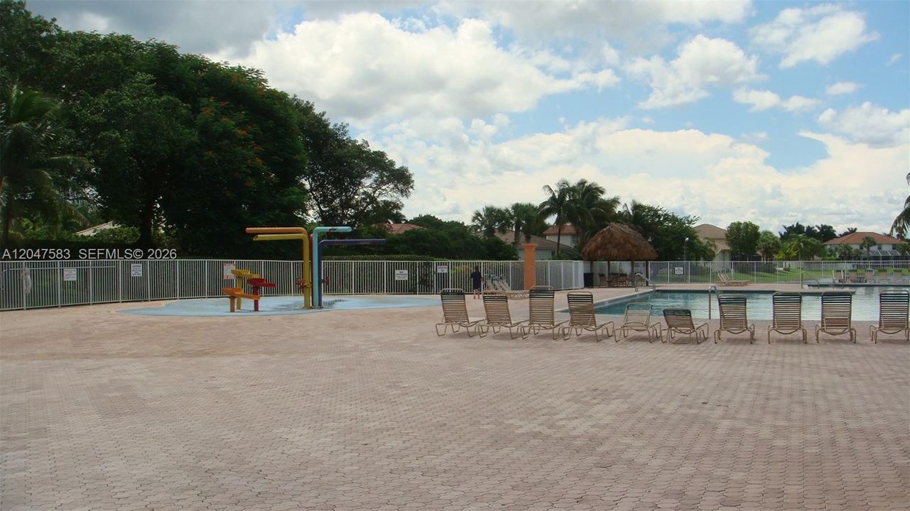 For Rent: $3,500 (2 beds, 2 baths, 1447 Square Feet)