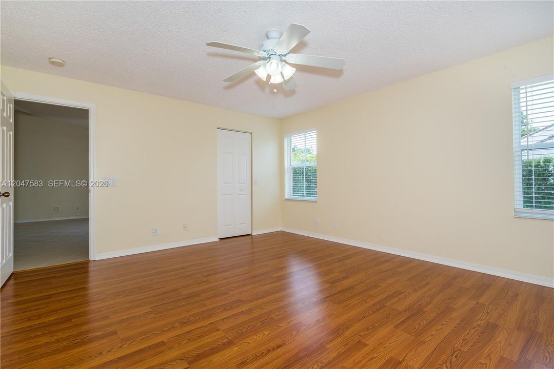 For Rent: $3,500 (2 beds, 2 baths, 1447 Square Feet)