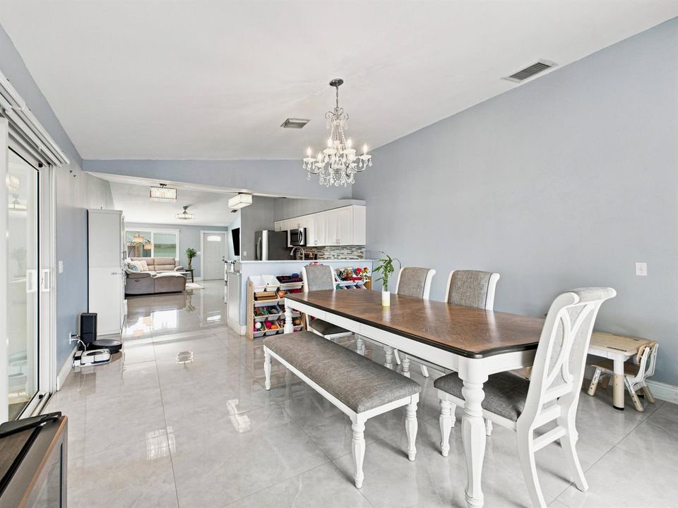 Dining to Kitchen Living
