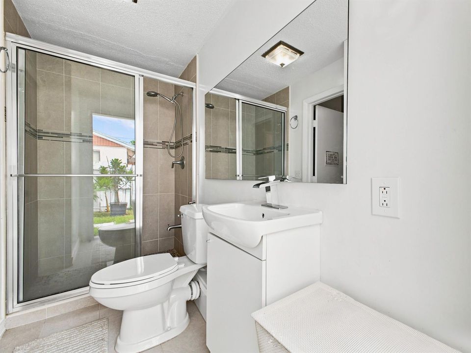 In-Laws Bathroom
