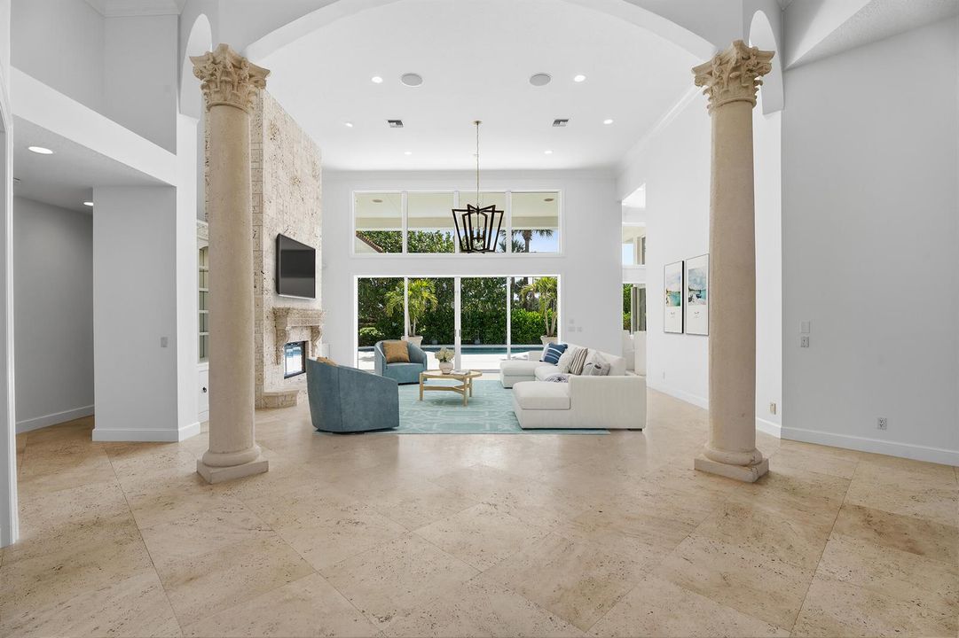 13_smg00549_final 02