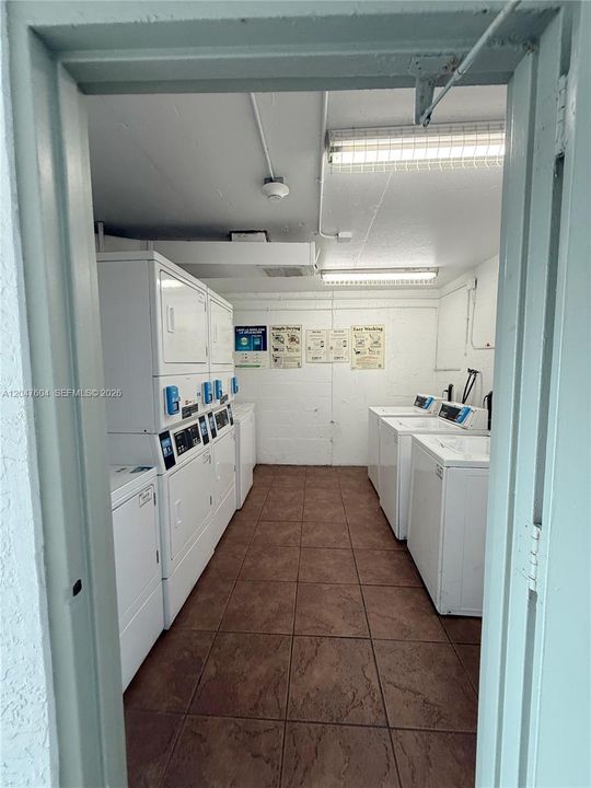 For Rent: $1,700 (1 beds, 1 baths, 600 Square Feet)
