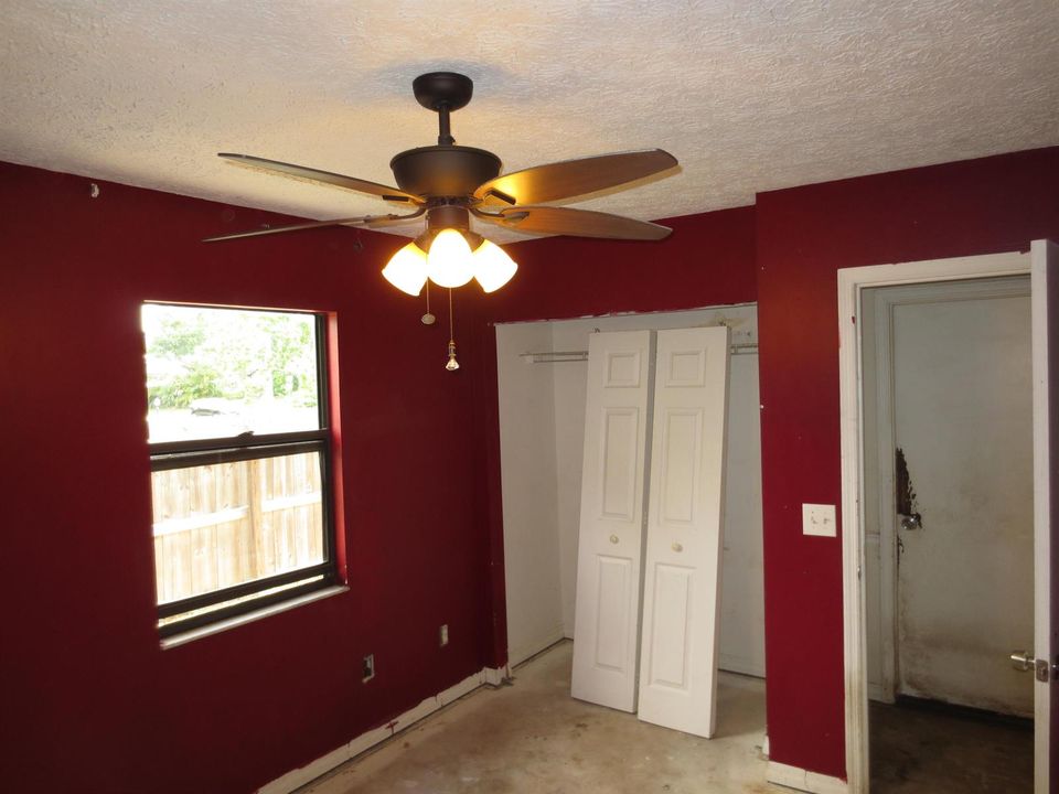 3rd bedroom 2