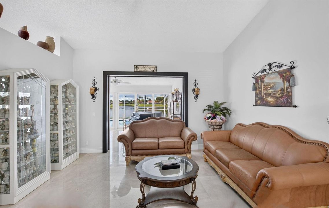 Large primary with walk in closet