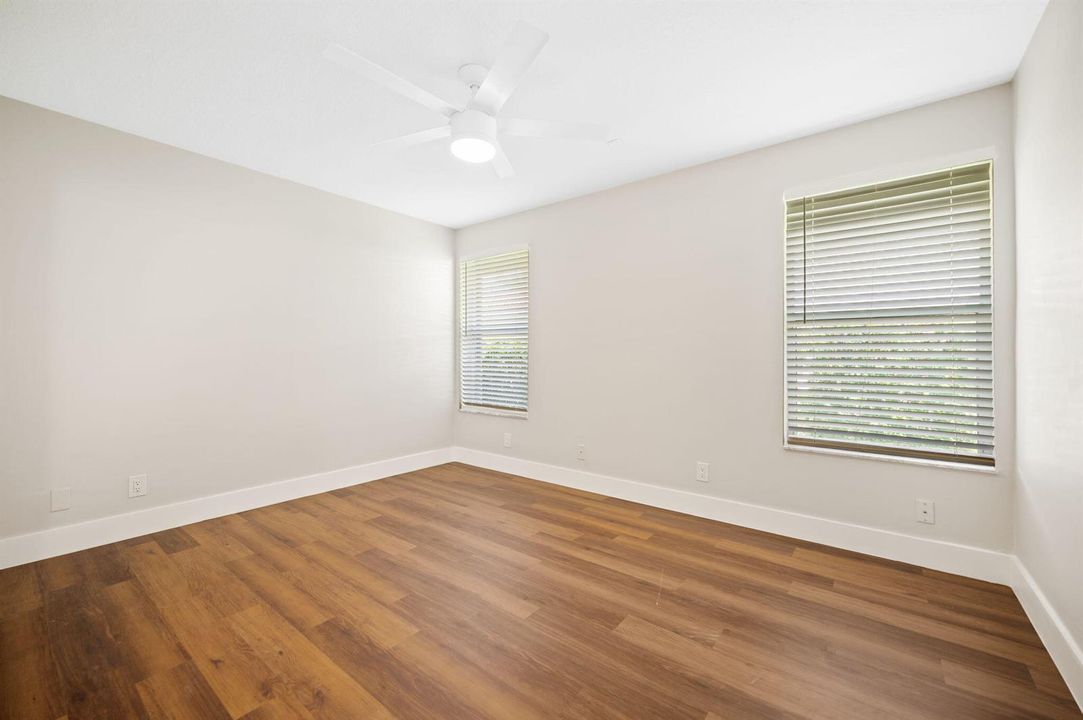 28-web-or-mls-9923-nw-64th-ct