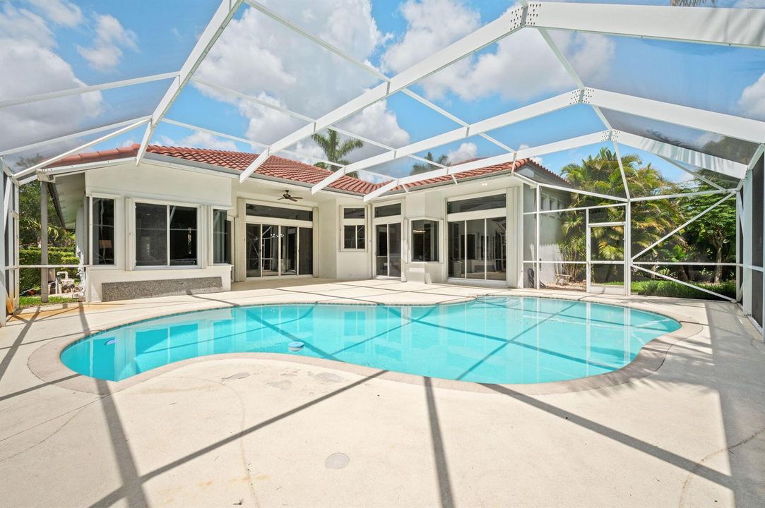 34-web-or-mls-9923-nw-64th-ct