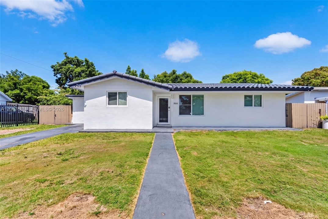 For Sale: $614,000 (3 beds, 2 baths, 1288 Square Feet)