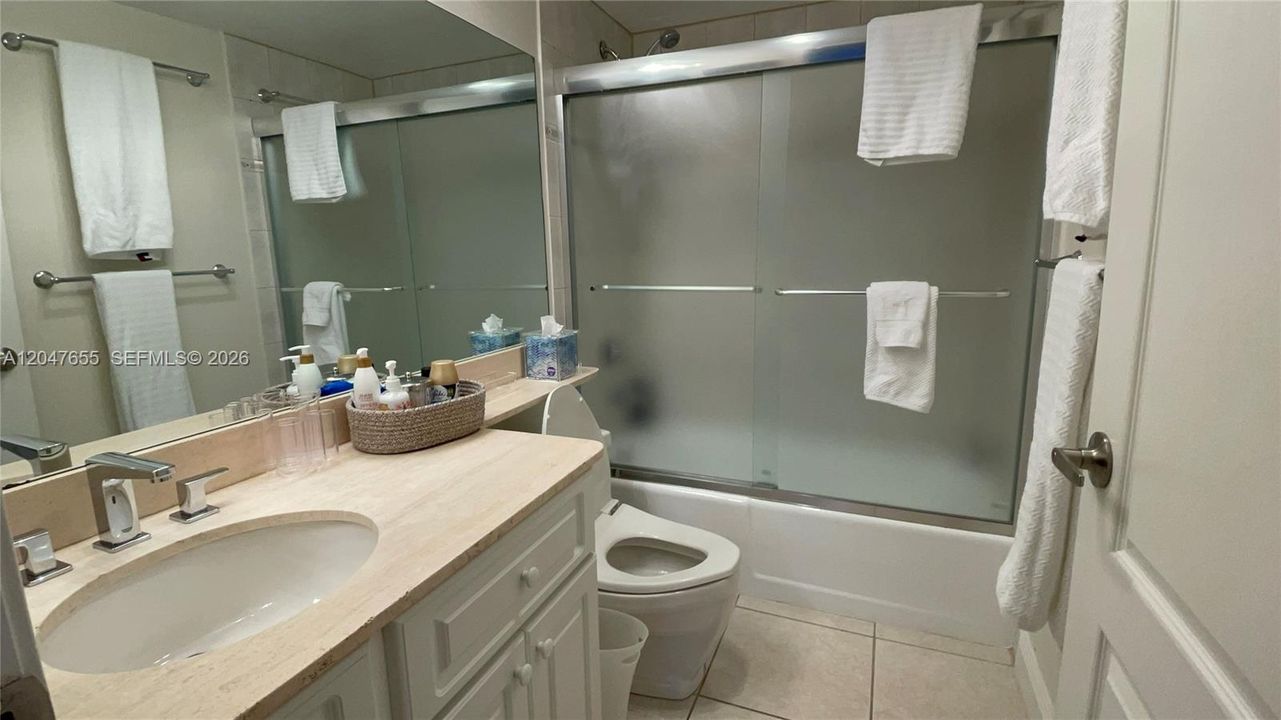 For Rent: $6,000 (2 beds, 2 baths, 1532 Square Feet)