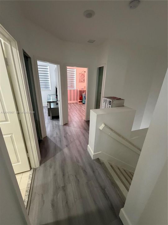 For Sale: $399,900 (3 beds, 2 baths, 1572 Square Feet)