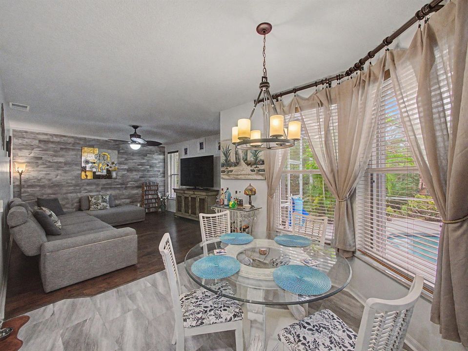 Breakfast Room