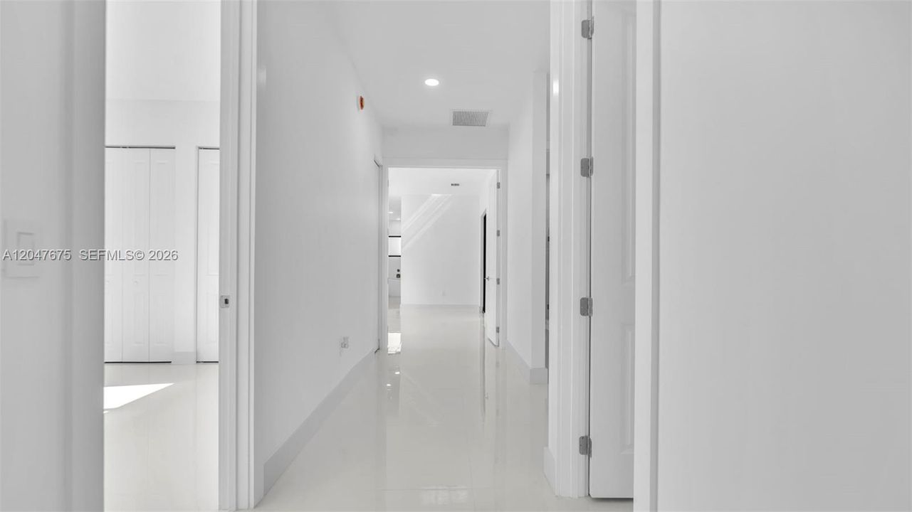 На продажу: $1,024,999 (5 спален, 4 ванн, 2850 Квадратных фут)