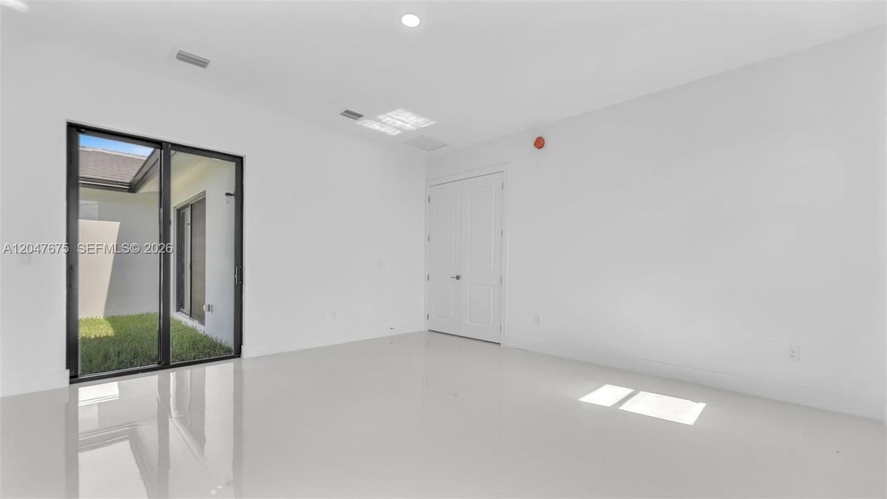 На продажу: $1,024,999 (5 спален, 4 ванн, 2850 Квадратных фут)