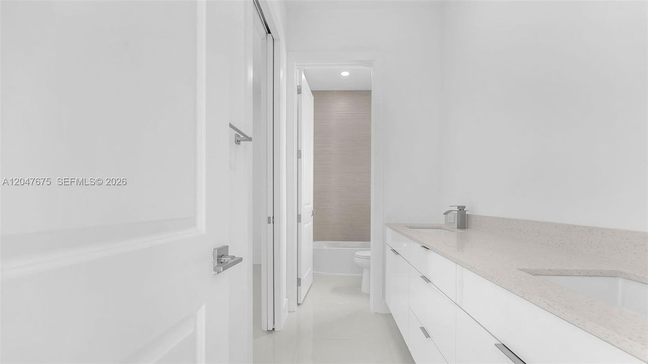 На продажу: $1,024,999 (5 спален, 4 ванн, 2850 Квадратных фут)