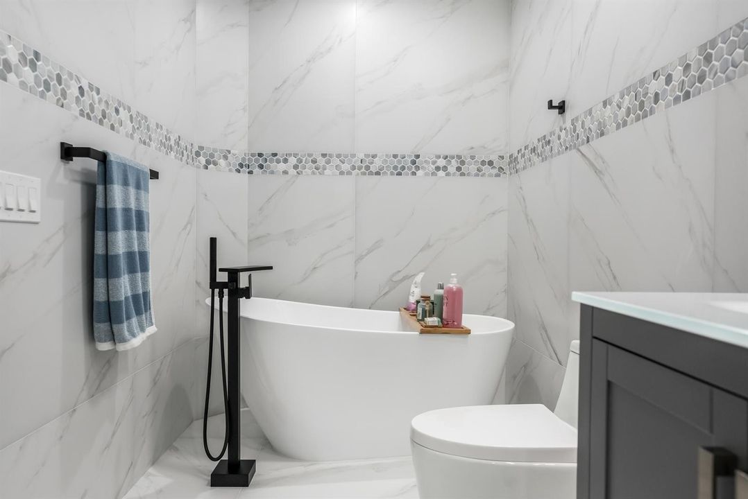 Primary bathoom