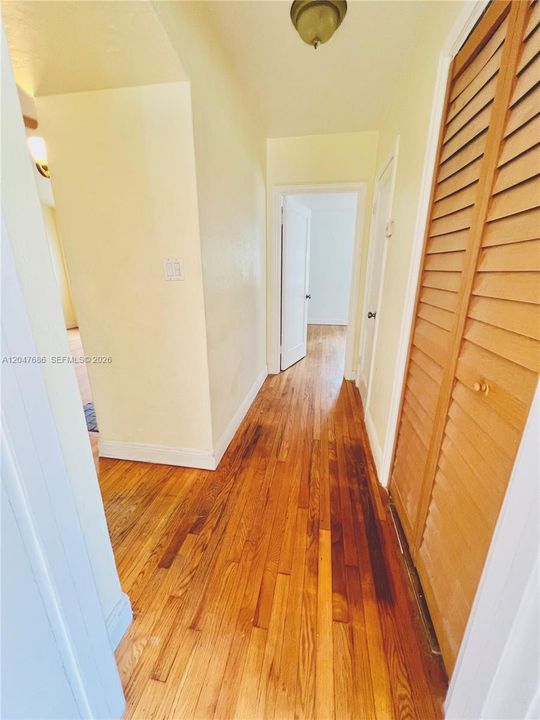 For Rent: $3,700 (4 beds, 2 baths, 2182 Square Feet)
