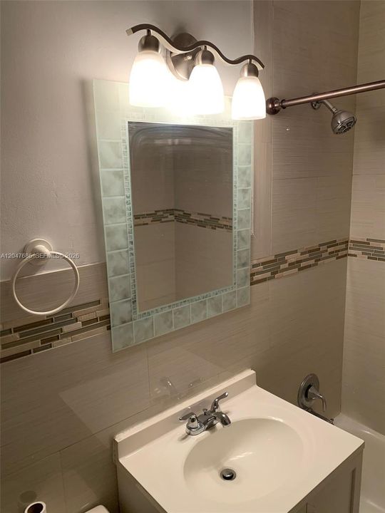 For Rent: $3,700 (4 beds, 2 baths, 2182 Square Feet)
