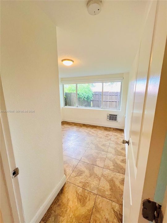 For Rent: $3,700 (4 beds, 2 baths, 2182 Square Feet)