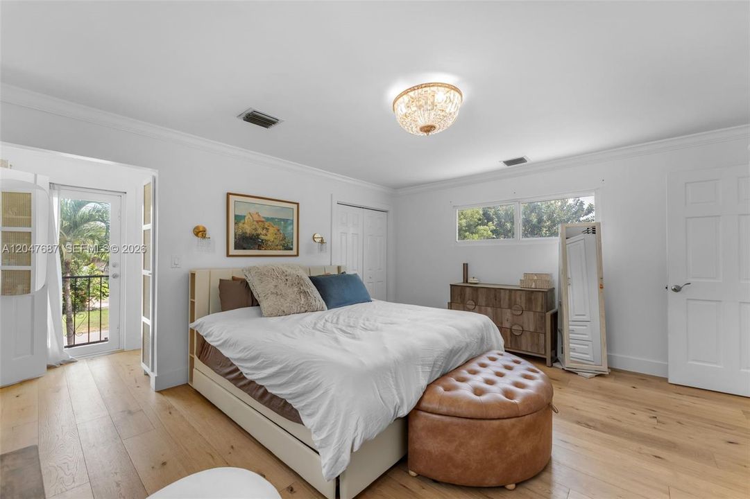 En Venta: $1,500,000 (3 camas, 3 baños, 2255 Pies cuadrados)