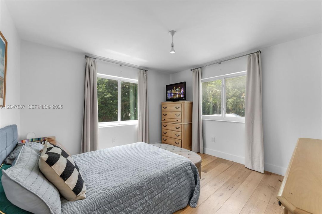 En Venta: $1,500,000 (3 camas, 3 baños, 2255 Pies cuadrados)