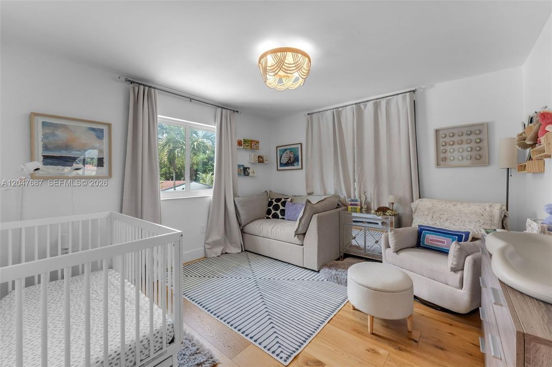 En Venta: $1,500,000 (3 camas, 3 baños, 2255 Pies cuadrados)
