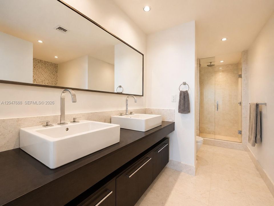 For Rent: $7,500 (1 beds, 2 baths, 1161 Square Feet)